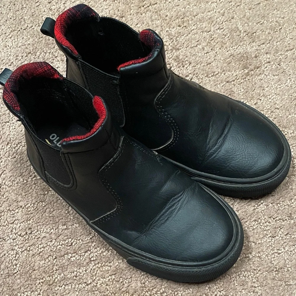 Boy’s Old Navy Black Sneaker Size 12 Chunky Chelsea  Boots School Play Casual